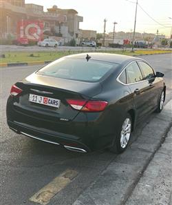 كرايسلر 200